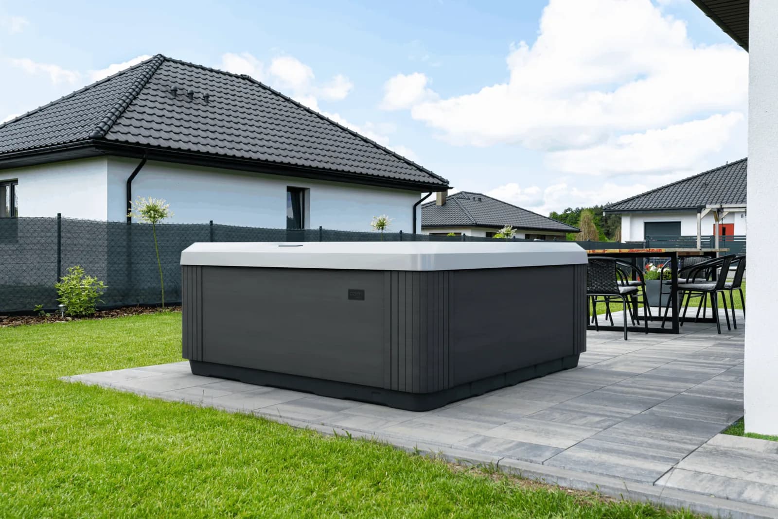Bullfrog Calm 7 hot tub product view